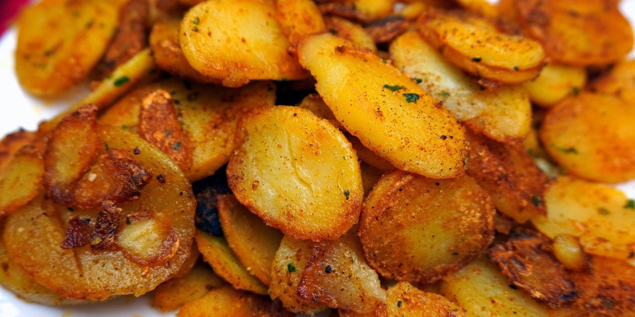 fried potatoes g8391f6e43 1920