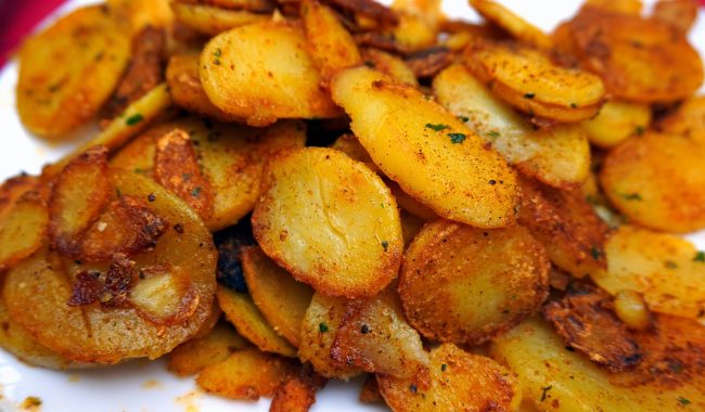 fried potatoes g8391f6e43 1920